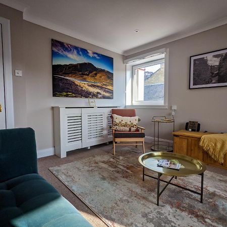 Beautiful Spacious Central Flat, Pitlochry Bagian luar foto